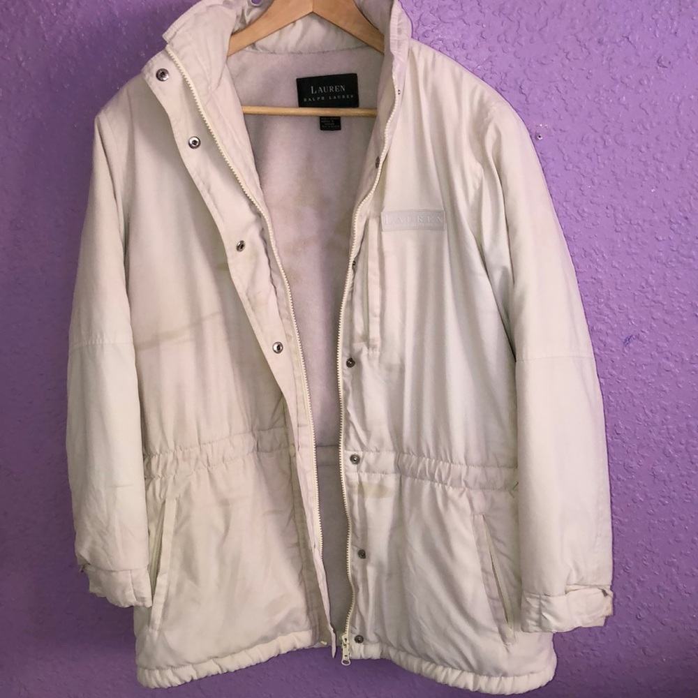 while puffer jacket